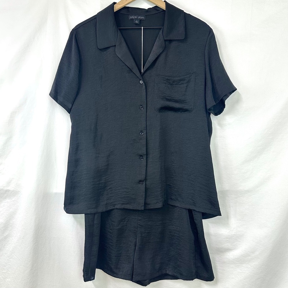 BAREFOOT DREAMS Black Washed Satin PJ Pajama Set Cropped Shirt Shorts Women's L